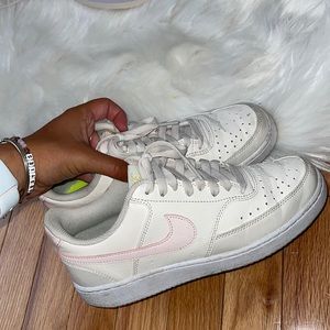 Nike women’s shoes